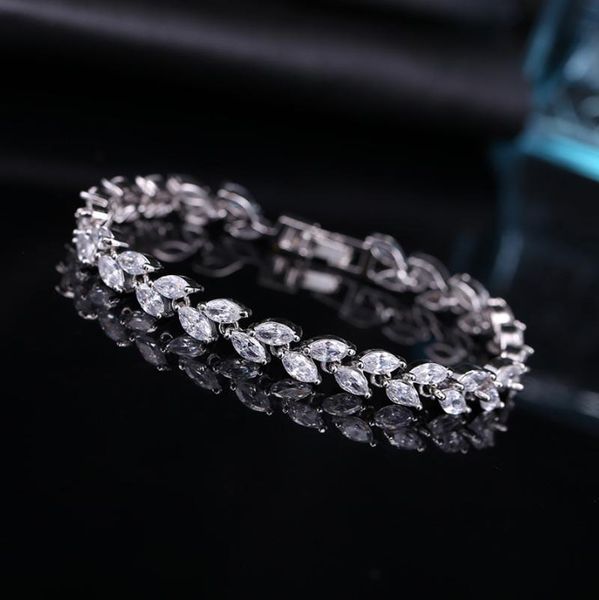 fashion exquisite colorful zircon leaf bracelets glamour bride engagement wedding jewelry, Black
fashion exquisite colorful zircon leaf bracelets glamour bride engagement wedding jewelry, Black