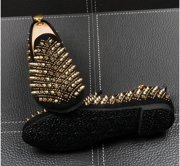new 2019 men loafers gold black rivet diamond s spiked shoes red black bottom wedding party shoes
new 2019 men loafers gold black rivet diamond s spiked shoes red black bottom wedding party shoes