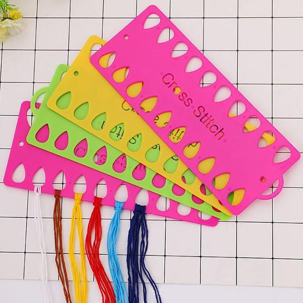 1pcs needles holder embroidery thread yarn organizer plastic cross stitch row line board diy sewing tools supplies, Black
1pcs needles holder embroidery thread yarn organizer plastic cross stitch row line board diy sewing tools supplies, Black