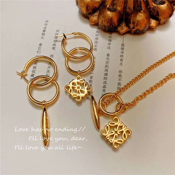 heavy industry brass geometric screw back moon cake pendant asymmetric ab ear buckle earrings european and american double ring earring, Silver
heavy industry brass geometric screw back moon cake pendant asymmetric ab ear buckle earrings european and american double ring earring, Silver