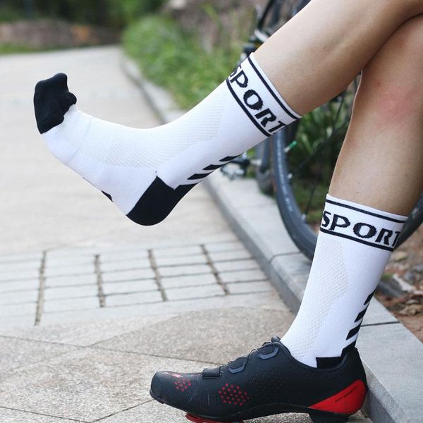 cycling man nylon long tube sports socks basketball running wear - resistant deodorant elastic male qtw008, Black
cycling man nylon long tube sports socks basketball running wear - resistant deodorant elastic male qtw008, Black