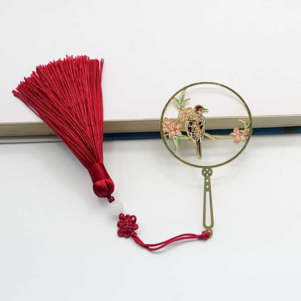 bookmark creative flower bird tassel pendant cute metal art exquisite book mark page folder office school supplies stationery
bookmark creative flower bird tassel pendant cute metal art exquisite book mark page folder office school supplies stationery