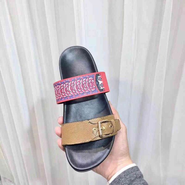 slippers fashion woman luxurys designers flat sandals for women genuine leather ladies eur 35-41 beach flip flops, Black
slippers fashion woman luxurys designers flat sandals for women genuine leather ladies eur 35-41 beach flip flops, Black