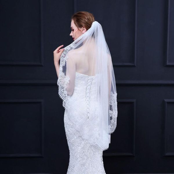 bridal veils veil short fine eyelash lace wedding dress accessories head with metal hair comb ts244, Black
bridal veils veil short fine eyelash lace wedding dress accessories head with metal hair comb ts244, Black