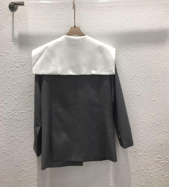 women's suits & blazers the 2021 pearl into all sorts of color big lapels coat 0726, White;black
women's suits & blazers the 2021 pearl into all sorts of color big lapels coat 0726, White;black