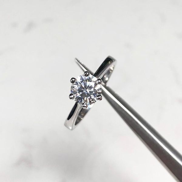 wedding rings 925 sterling silver with 6.5mm round shape qaulity cubic zirconia stone for women party jewelry, Slivery;golden
wedding rings 925 sterling silver with 6.5mm round shape qaulity cubic zirconia stone for women party jewelry, Slivery;golden