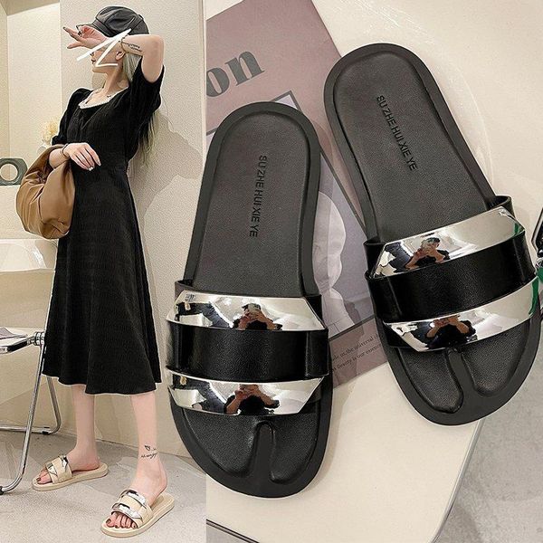 slippers 2021 women's shoes ladies beach summer women slip on bling gold flat slides outdoor female casual sandals, Black
slippers 2021 women's shoes ladies beach summer women slip on bling gold flat slides outdoor female casual sandals, Black