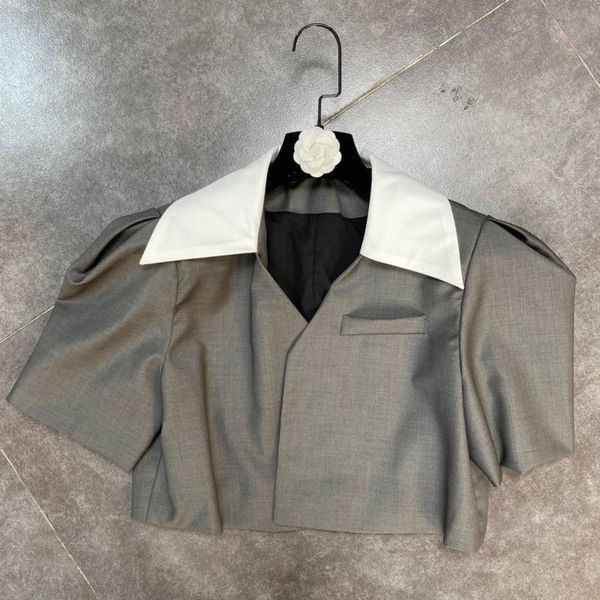 women's tracksuits spring summer fashion casual lapel puff sleeve short suit coat with high waist shorts two piece set wome, Gray
women's tracksuits spring summer fashion casual lapel puff sleeve short suit coat with high waist shorts two piece set wome, Gray