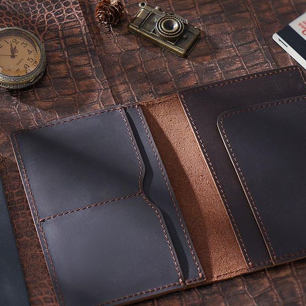 siku mens leather passport case handmade card holder famous brand cover, Red;black
siku mens leather passport case handmade card holder famous brand cover, Red;black