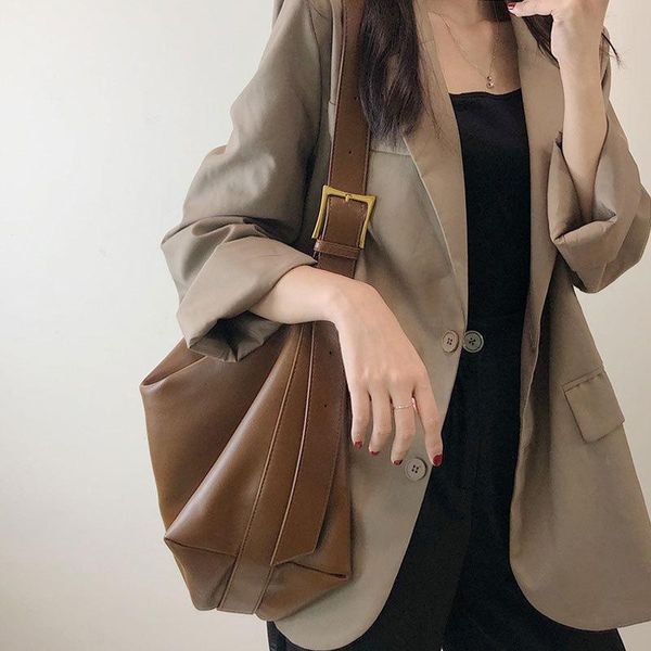 female shoulder messenger bag large tote crossbody bags for women 2021 luxury leather handbags designer sac a main ladies hand
female shoulder messenger bag large tote crossbody bags for women 2021 luxury leather handbags designer sac a main ladies hand