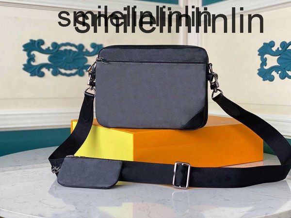 designer bags trio messenger bag eclipse reverse canvas mens crossbody 3 piece set fashion leather man shoulder bag with purse wallet clutch
designer bags trio messenger bag eclipse reverse canvas mens crossbody 3 piece set fashion leather man shoulder bag with purse wallet clutch