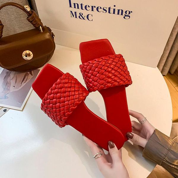 slippers woven women wear fashionable joker 2021 summer square flat slippers., Black
slippers woven women wear fashionable joker 2021 summer square flat slippers., Black
