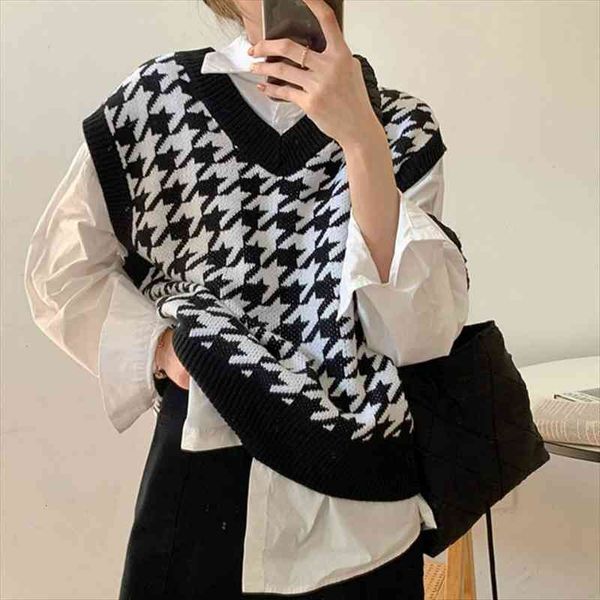 houndstooth vest womens knitted vest autumn loose korean outdoor sweater waistcoat, White;black
houndstooth vest womens knitted vest autumn loose korean outdoor sweater waistcoat, White;black