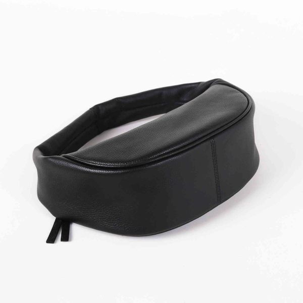 women's bag, stick crescent hand-held single shoulder head layer, cowhide underarm bag, Black;red
women's bag, stick crescent hand-held single shoulder head layer, cowhide underarm bag, Black;red