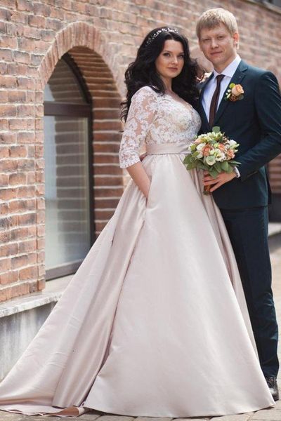 2021 new beautiful champagne v-neck illusion long sleeve a-line satin plus size wedding with lace appliques bridal gowns l8o3, White
2021 new beautiful champagne v-neck illusion long sleeve a-line satin plus size wedding with lace appliques bridal gowns l8o3, White