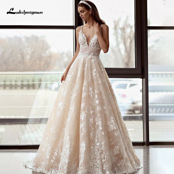 new ivory tulle a line wedding es 2021 v neck spaghetti strap lace appliques backless bridal gown robe mariee eez4, White
new ivory tulle a line wedding es 2021 v neck spaghetti strap lace appliques backless bridal gown robe mariee eez4, White
