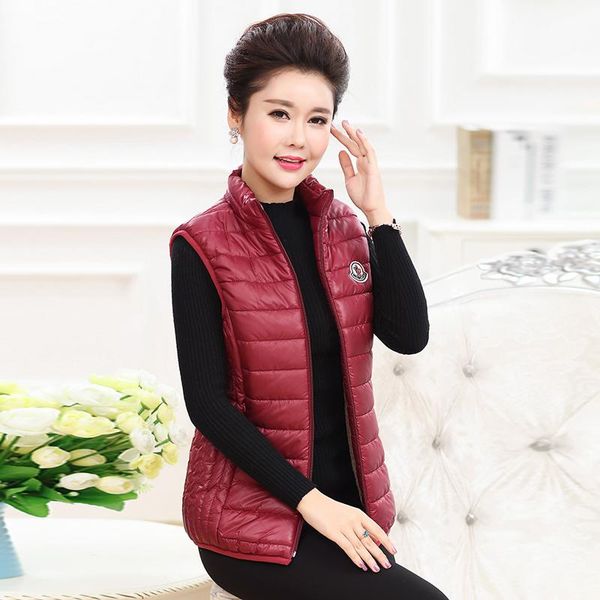 women's vests superior quality winter fashion woman zipper large size thicken warm mandarin collar pockets vest loose female c 679, Black;white
women's vests superior quality winter fashion woman zipper large size thicken warm mandarin collar pockets vest loose female c 679, Black;white
