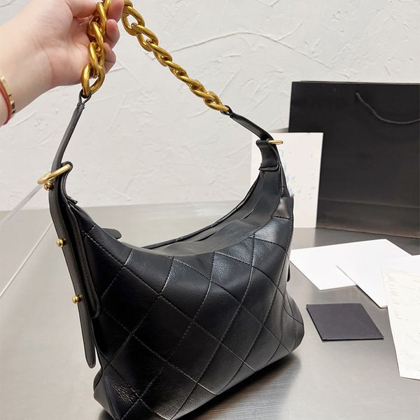 r handbags 2021 ladies fashion bags large capacity chain shoulder bag sheepskin street european and american luxury wallet messenger bag cro
r handbags 2021 ladies fashion bags large capacity chain shoulder bag sheepskin street european and american luxury wallet messenger bag cro