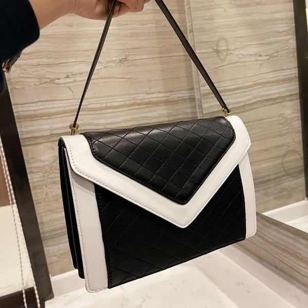 boots bag handbags designer bag classic vintage envelope quilted flap shoulder flip cover wallet purse with dust
boots bag handbags designer bag classic vintage envelope quilted flap shoulder flip cover wallet purse with dust