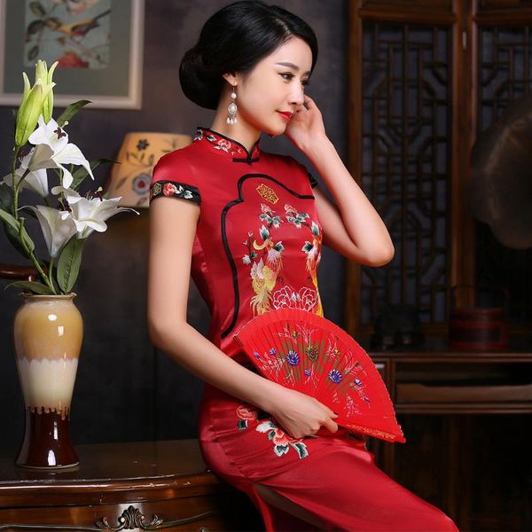 ethnic clothing lady dragon embroidery exquisite long cheongsam elegant mandarin collar slim novelty qipao red chinese bride wedding dr
ethnic clothing lady dragon embroidery exquisite long cheongsam elegant mandarin collar slim novelty qipao red chinese bride wedding dr