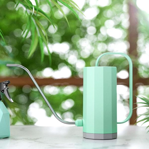1.2l watering can handle gardening tools bonsai plastic potted plant sprinkler long mouth flowers cylindrical kettle water
1.2l watering can handle gardening tools bonsai plastic potted plant sprinkler long mouth flowers cylindrical kettle water