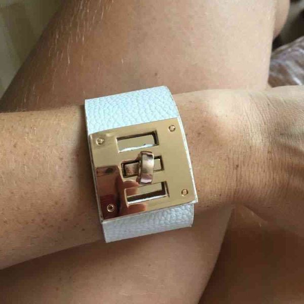 d&d european fashion punk wide circular gold leather bracelets & bangles for women cuff bracelet statement jewelry, Red;brown
d&d european fashion punk wide circular gold leather bracelets & bangles for women cuff bracelet statement jewelry, Red;brown