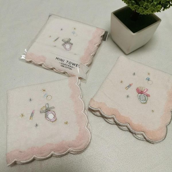 towel 10 pcs wholesale export to japan pure cotton crepe-embroidered square scarf single exquisite packaging
towel 10 pcs wholesale export to japan pure cotton crepe-embroidered square scarf single exquisite packaging