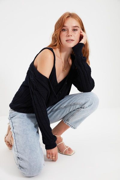 women's knits & tees trendyol mesh detailed blouse-cardigan suit twoaw22hi0007, White
women's knits & tees trendyol mesh detailed blouse-cardigan suit twoaw22hi0007, White