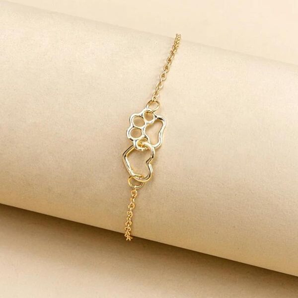 charm bracelets kirykle 2021 bracelet for women alloy love dog claw accessory hollow out heart chain fashion jewelry gift, Golden;silver
charm bracelets kirykle 2021 bracelet for women alloy love dog claw accessory hollow out heart chain fashion jewelry gift, Golden;silver