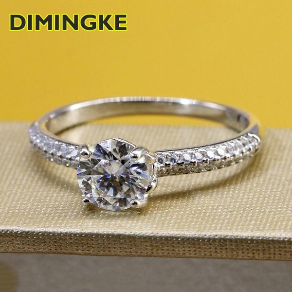 cluster rings dimingke real 1ct 6.5mm moissanite ring gra certificate s925 sterling silver sparkling party wedding woman jewelry, Golden;silver
cluster rings dimingke real 1ct 6.5mm moissanite ring gra certificate s925 sterling silver sparkling party wedding woman jewelry, Golden;silver