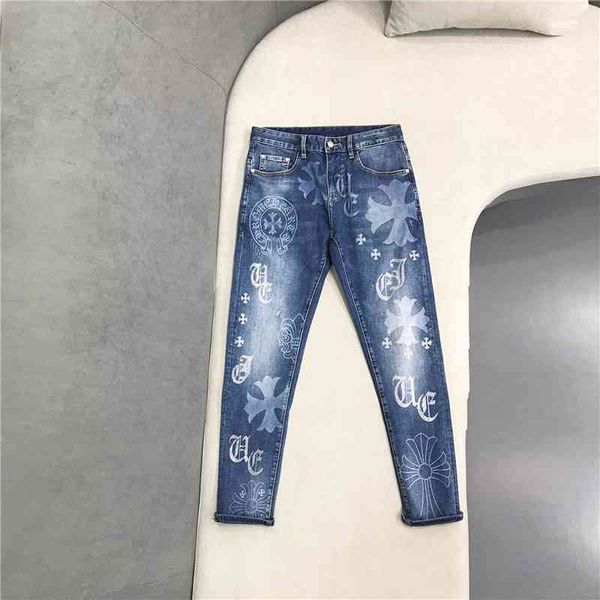 brand crosin casual sanskrit brand cross 21 print fashion new elastic small foot slim men's crosin jeans, Blue
brand crosin casual sanskrit brand cross 21 print fashion new elastic small foot slim men's crosin jeans, Blue