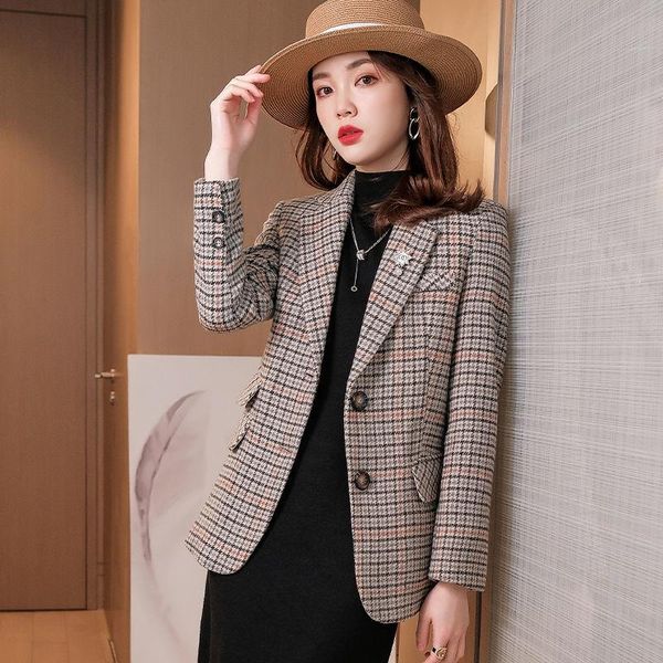 women's suits & blazers houndstooth woolen plaid suit autumn 2021 slim fashion jacket ladies, White;black
women's suits & blazers houndstooth woolen plaid suit autumn 2021 slim fashion jacket ladies, White;black