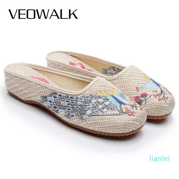 veowalk peacock embroidered women handmade linen slippers summer ladies comfortable flat mules 211206, Black
veowalk peacock embroidered women handmade linen slippers summer ladies comfortable flat mules 211206, Black