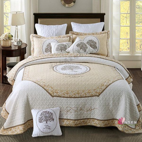 bedding sets european american high-end thickened king size double linen quilted stitching embroidery quiltedtextiles
bedding sets european american high-end thickened king size double linen quilted stitching embroidery quiltedtextiles