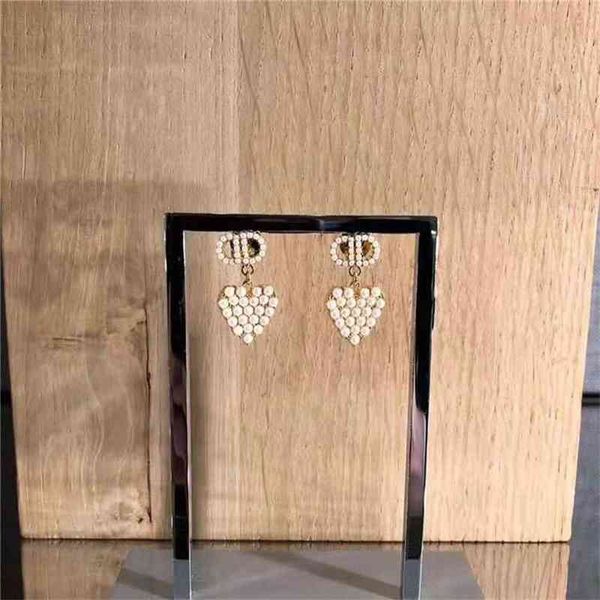 aaa designer jewelry letter heart shaped full pearl brass du 925 silver needle earrings female pt5k
aaa designer jewelry letter heart shaped full pearl brass du 925 silver needle earrings female pt5k