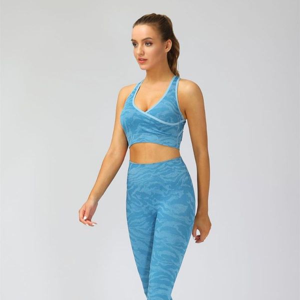 yoga outfit women's workout camouflage outfits 2 piece set sports bra and high waist seamless leggings
yoga outfit women's workout camouflage outfits 2 piece set sports bra and high waist seamless leggings
