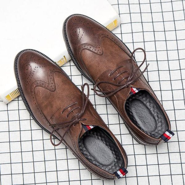 dress shoes 2021 fashion mens vintage oxfords wedding party bussiness man size 45 46 men0006, Black
dress shoes 2021 fashion mens vintage oxfords wedding party bussiness man size 45 46 men0006, Black