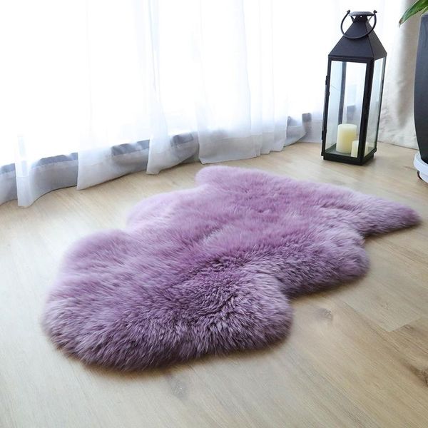 selected genuine sheepskin fur rug in purple color, real sheep fur chair mat, bedside carpet
selected genuine sheepskin fur rug in purple color, real sheep fur chair mat, bedside carpet