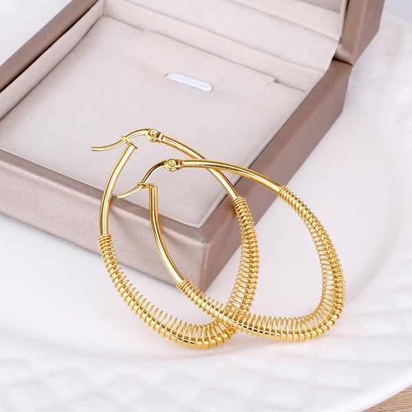 hoop & huggie gold color stainless steel earring for women oval mesh special style party daily gift girl jewelry 2021 e0178, Golden;silver
hoop & huggie gold color stainless steel earring for women oval mesh special style party daily gift girl jewelry 2021 e0178, Golden;silver