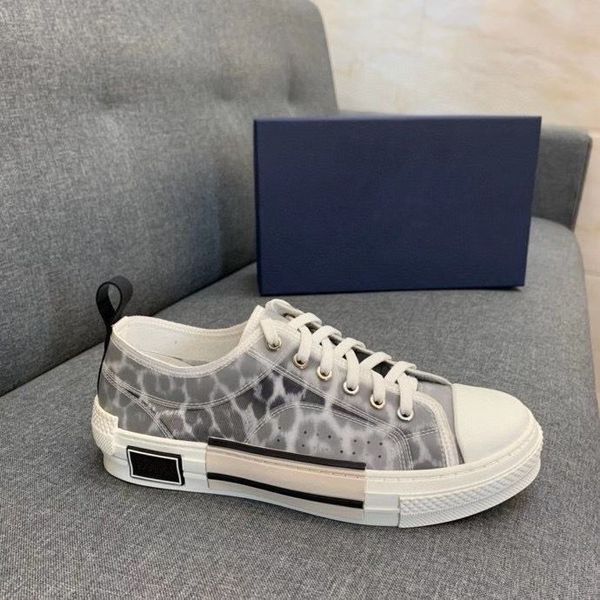 2021 classic wild nouveau hommes femmes sport de luxe toile sneakers chaussures qualité en cuir véritable brodé eur 35-45 mju002, Red;white
2021 classic wild nouveau hommes femmes sport de luxe toile sneakers chaussures qualité en cuir véritable brodé eur 35-45 mju002, Red;white
