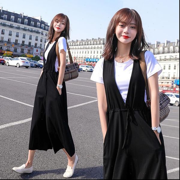 2021 summer two piece set women solid lounge wear short sleeve t shirts fashon korean style strap wide leg pants suit s117, Gray
2021 summer two piece set women solid lounge wear short sleeve t shirts fashon korean style strap wide leg pants suit s117, Gray