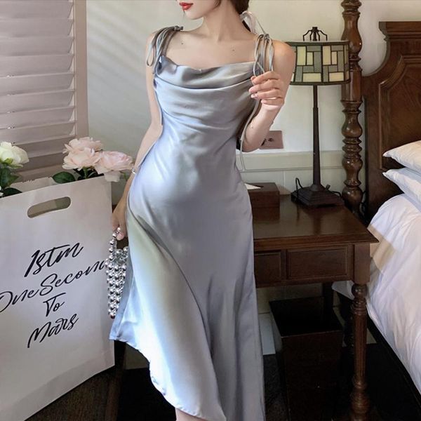 casual dresses summer satin korean style pink evening dress women backless party midi female adjustable sling elegant 15074, Black;gray
casual dresses summer satin korean style pink evening dress women backless party midi female adjustable sling elegant 15074, Black;gray