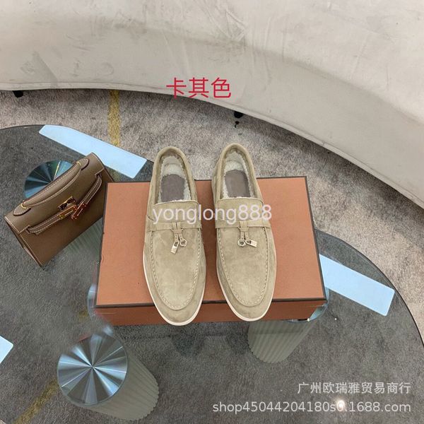 boots winter pointed flat bottomed sheep fur integrated tassel cashmere shallow mouth warm one foot casual women's shoes, Black
boots winter pointed flat bottomed sheep fur integrated tassel cashmere shallow mouth warm one foot casual women's shoes, Black