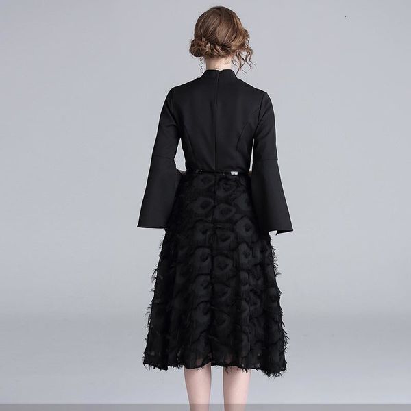 mode black feast dressed borough spring new little wind perfumed women's wear enlarged in elegant 6539, Black;gray
mode black feast dressed borough spring new little wind perfumed women's wear enlarged in elegant 6539, Black;gray