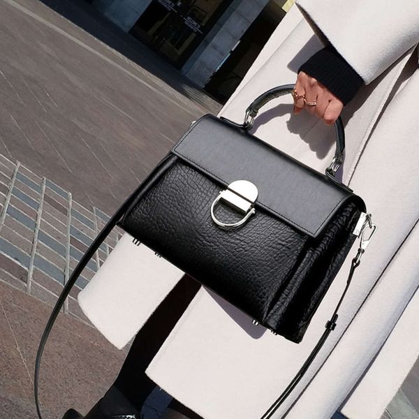 fashion bag 2021 fashion spring summer women's messenger black one shoulder portable simple versatile
fashion bag 2021 fashion spring summer women's messenger black one shoulder portable simple versatile