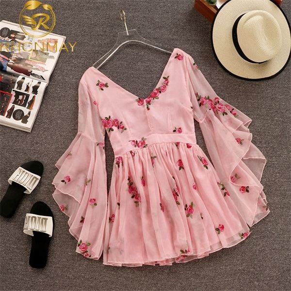 2020 new fashion summer women's sweet v collar flowers embroidered pink chiffon dress slim flare sleeve girls short dresses y0118, Black;gray
2020 new fashion summer women's sweet v collar flowers embroidered pink chiffon dress slim flare sleeve girls short dresses y0118, Black;gray
