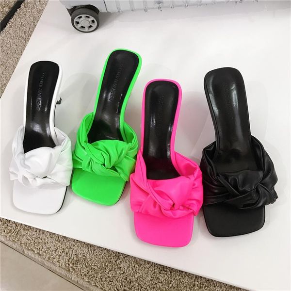 2021 spring women slipper shoes fashion brand pleated slip on mules pointed toe sandal ladies leisure low heel slides, Black
2021 spring women slipper shoes fashion brand pleated slip on mules pointed toe sandal ladies leisure low heel slides, Black