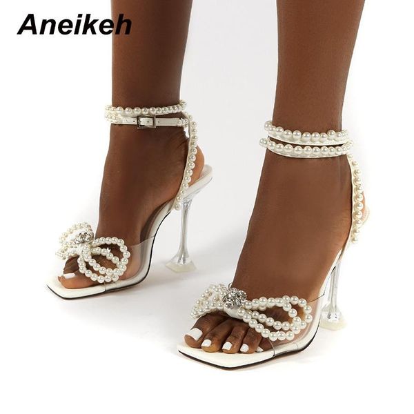 aneikeh femmes chaussures new string bead pvc women shoes bling butterfly-knot bordered patchwork sandals 2021 summer white, Black
aneikeh femmes chaussures new string bead pvc women shoes bling butterfly-knot bordered patchwork sandals 2021 summer white, Black