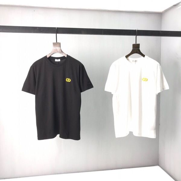 limited celebrities, the same color splash ink t-shirt, explosive models, casual wear, gat letters printed pattern, round neck short sleeves
limited celebrities, the same color splash ink t-shirt, explosive models, casual wear, gat letters printed pattern, round neck short sleeves