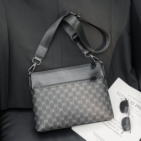 wholesale factory leather men bag simple atmospheric printing backpack business fashion leather briefcase street trend contrast crossbody ba
wholesale factory leather men bag simple atmospheric printing backpack business fashion leather briefcase street trend contrast crossbody ba
